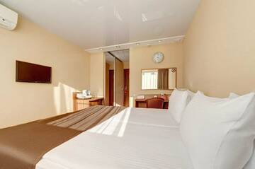 Двухместный стандарт в корпусе 1 в Гостинице Южный